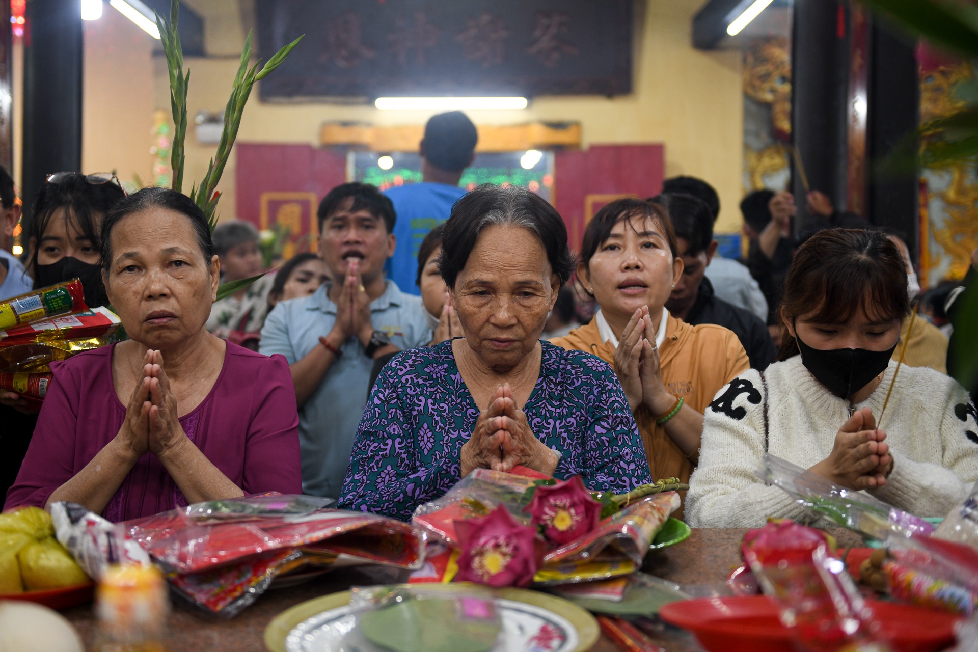 mieu Ba Binh Duong anh 6