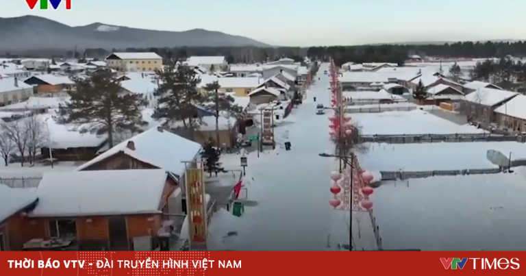 Ngôi làng lạnh nhất trở thành điểm nóng du lịch Ngôi làng lạnh nhất trở thành điểm nóng du lịch