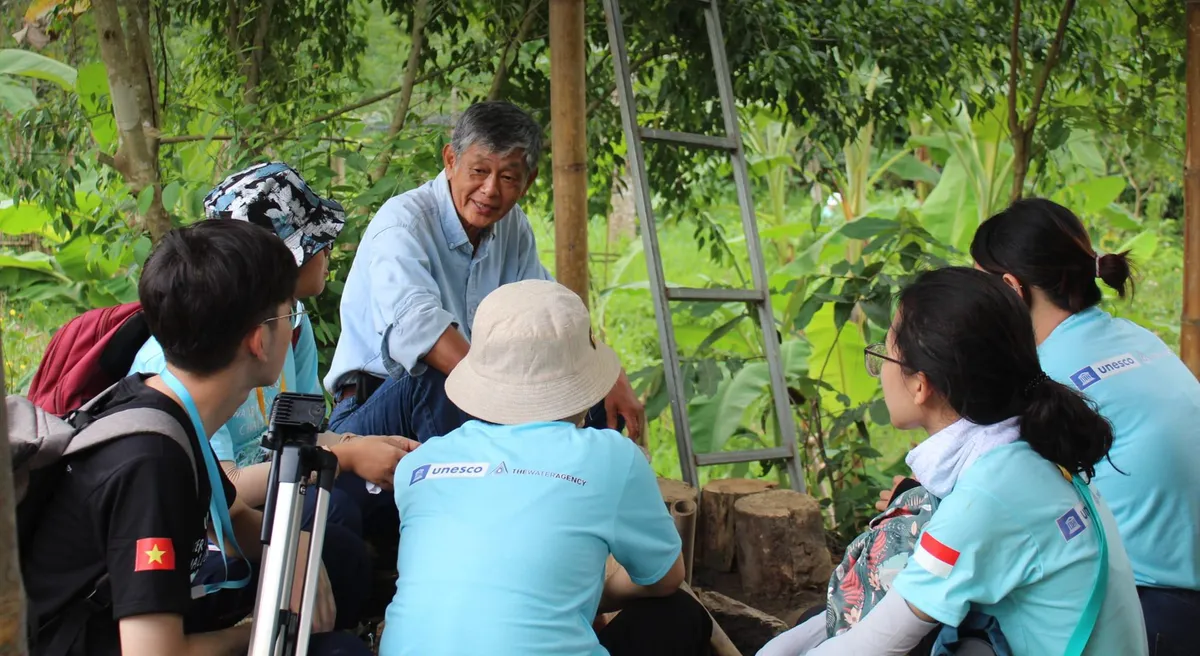 Hồi sinh đồi đá thành nông trại ca cao đặc biệt với những triết lý bất ngờ về nông nghiệp bền vững - Ảnh 1.