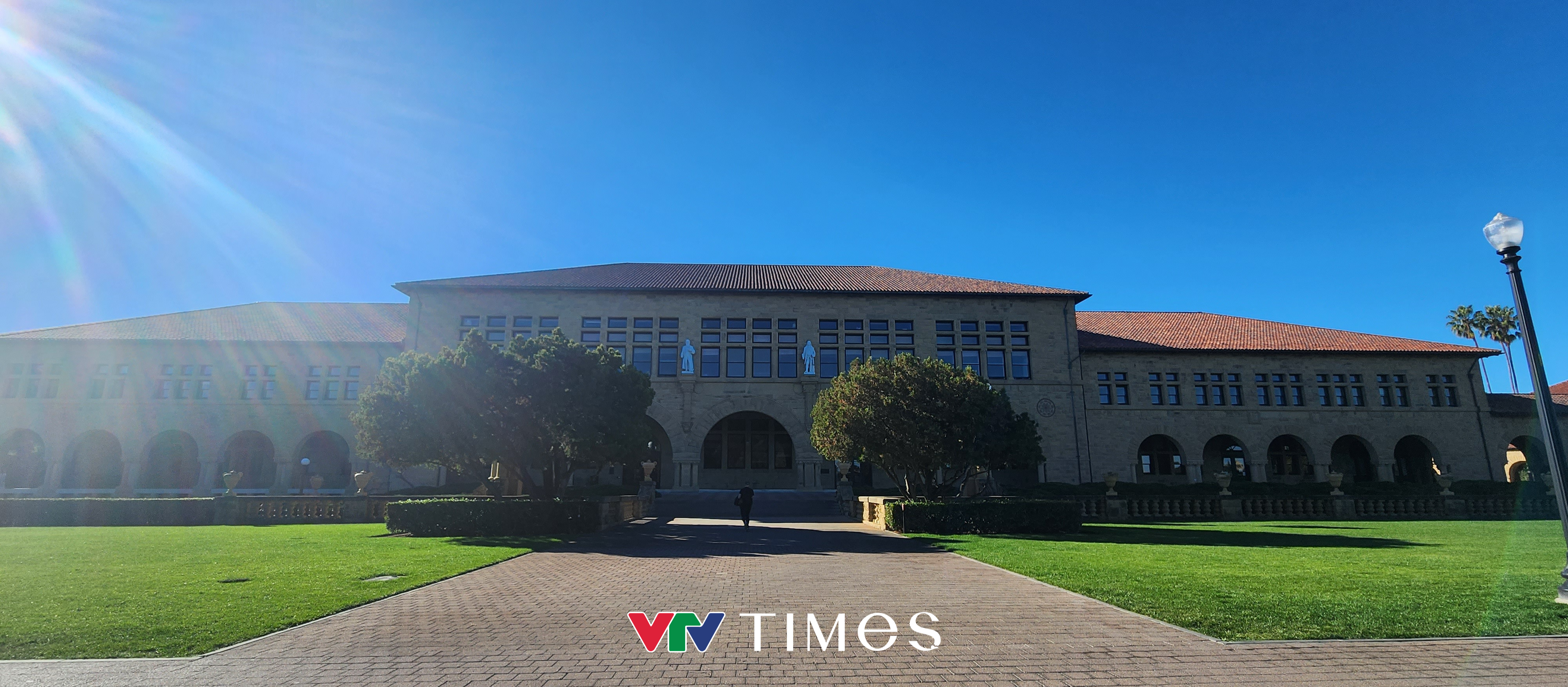 Đại học Stanford: Cái nôi của những danh nhân thế giới - Ảnh 1.