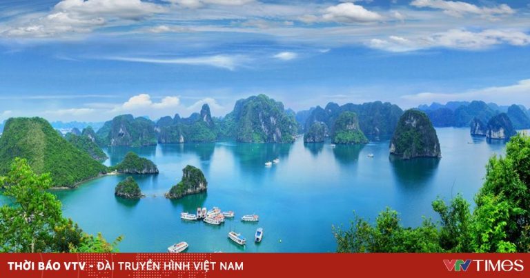 Quảng Ninh bổ sung thu phí 3 hành trình tham quan trên vịnh Hạ Long