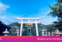 Đền thiêng Nhật Bản ‘cấm tiệt’ khách du lịch