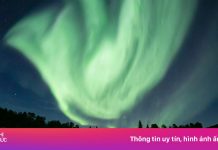 Cảnh kinh ngạc về bắc cực quang