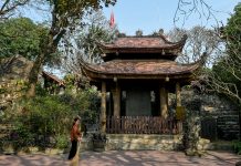 Chùa cổ gần nghìn năm tuổi trên đỉnh núi ở Hà Nam, lưu giữ 2 bảo vật quốc gia