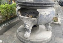 Thắc mắc món đồ lạ thường thấy ở Việt Nam, khách Tây vỡ òa khi biết sự thật