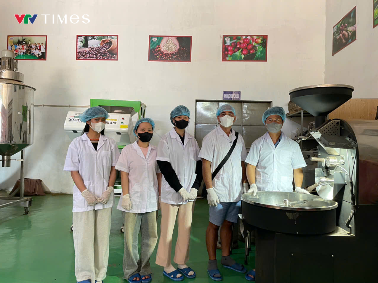 Nhiều đơn vị hưởng ứng phục vụ miễn phí cho du khách đến Lễ Hội Cà Phê Buôn Ma Thuột 2025 - Ảnh 2.