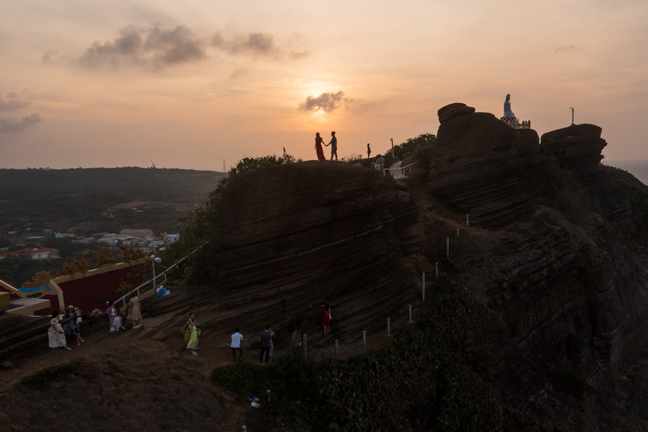 Khach san Phu Quy anh 8