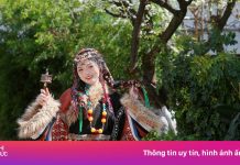 Sớm ‘chốt kèo’ đi Trung Quốc, Nhật Bản dịp 30/4