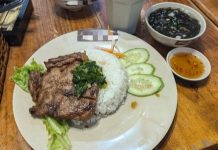 Xôn xao trước tấm biển gây tranh cãi của một quán cơm tấm ở TPHCM