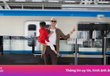 Làn sóng khách quốc tế đến Việt Nam đón lễ 30/4