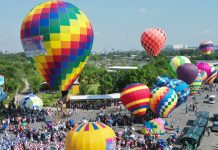Hàng nghìn người chen chân tại khai mạc Festival Khinh khí cầu ở Đồng Nai