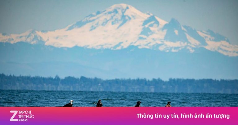 Cuộc sống tại thị trấn Mỹ nằm lọt thỏm trong lãnh thổ Canada Cuộc sống tại thị trấn Mỹ nằm lọt thỏm trong lãnh thổ Canada