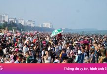 Sầm Sơn lại bộn khách