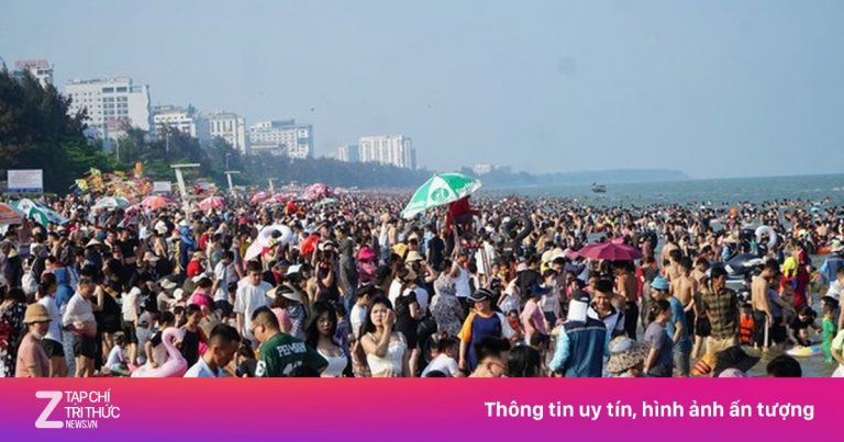 Sầm Sơn lại bộn khách Sầm Sơn lại bộn khách