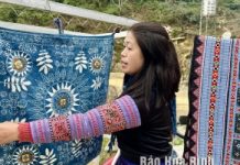 Bảo tồn nghề dệt thổ cẩm truyền thống dân tộc Mông xã Pà Cò