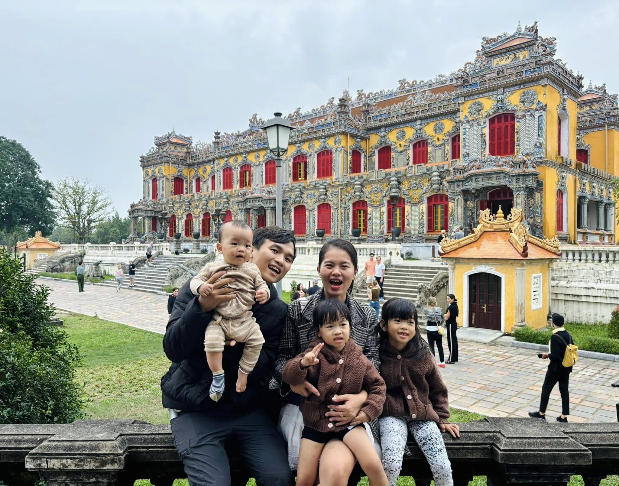 Gia đình 5 người ở TPHCM chi 1,5 tỷ đồng sắm nhà di động đi xuyên Việt - 13