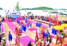 Độc đáo Lễ hội Mở cửa biển ở Cô Tô