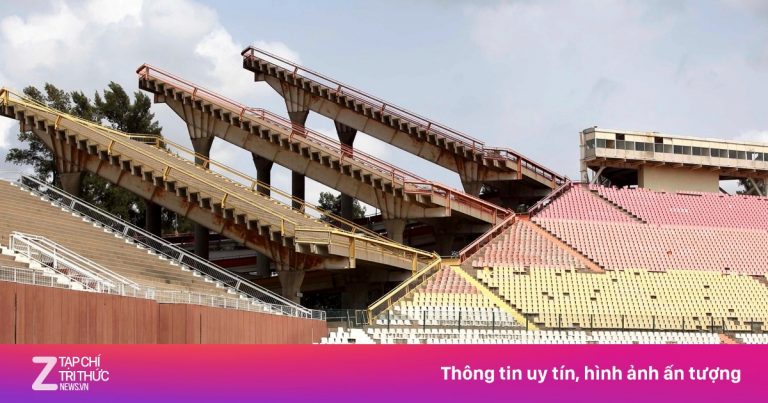 Sân vận động Nam Phi hút khách vì khán đài ‘kỳ dị’ Sân vận động Nam Phi hút khách vì khán đài ‘kỳ dị’