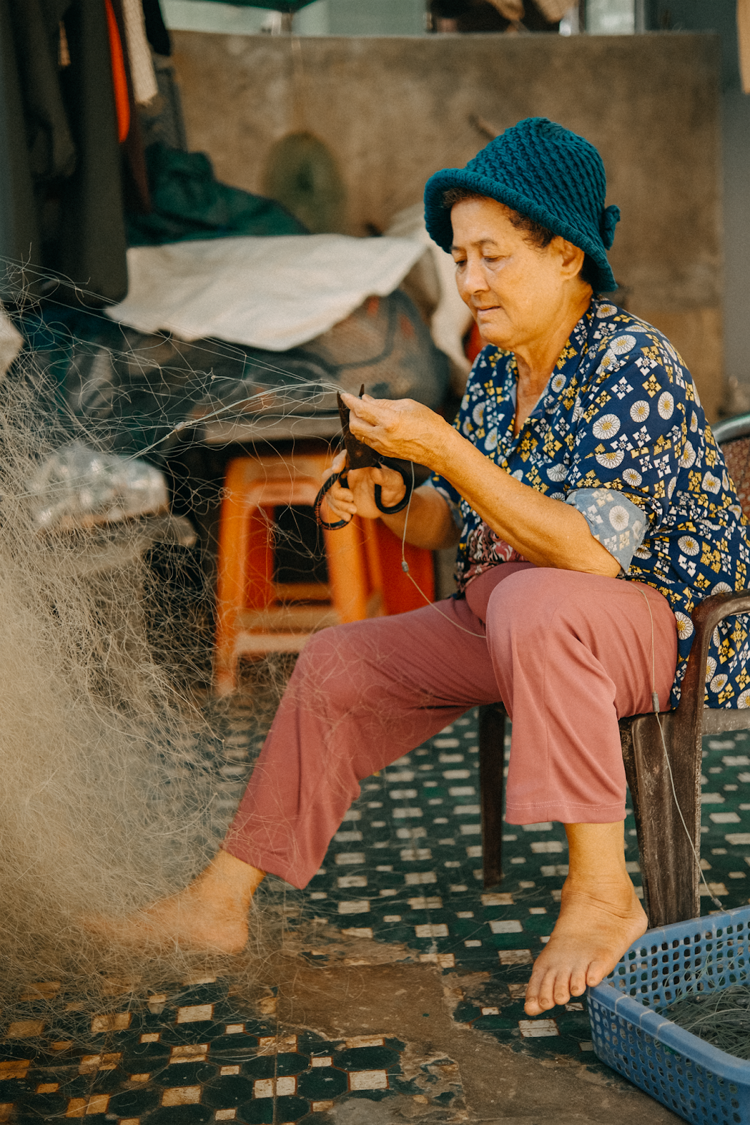 Đón bình minh thơ mộng trên làng chài Nhơn Lý - Ảnh 6.