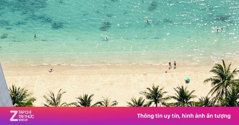 Ảnh chụp bãi biển Nha Trang từ trên cao bất ngờ ‘hot’ mạng xã hội Ảnh chụp bãi biển Nha Trang từ trên cao bất ngờ ‘hot’ mạng xã hội