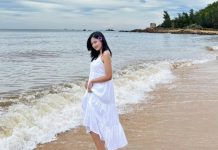 Bãi biển trong xanh đẹp như ở Nha Trang, cách Hà Nội 3,5 tiếng lái xe