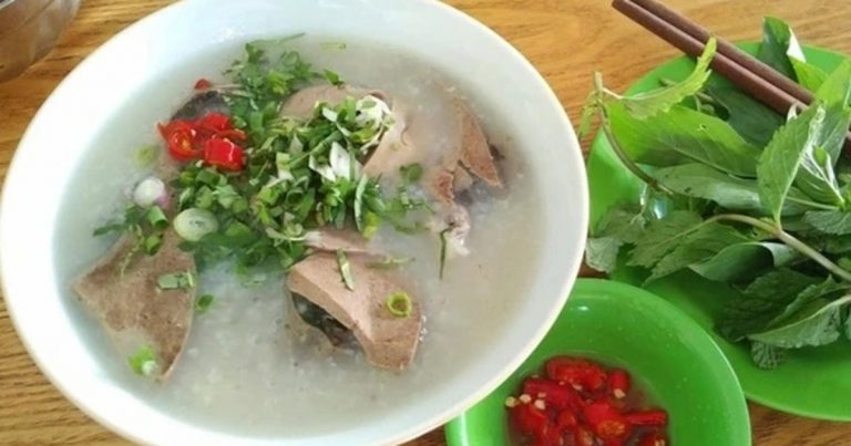 Cháo lòng Việt Nam nằm trong top những món cháo ngon nhất châu Á Cháo lòng Việt Nam nằm trong top những món cháo ngon nhất châu Á