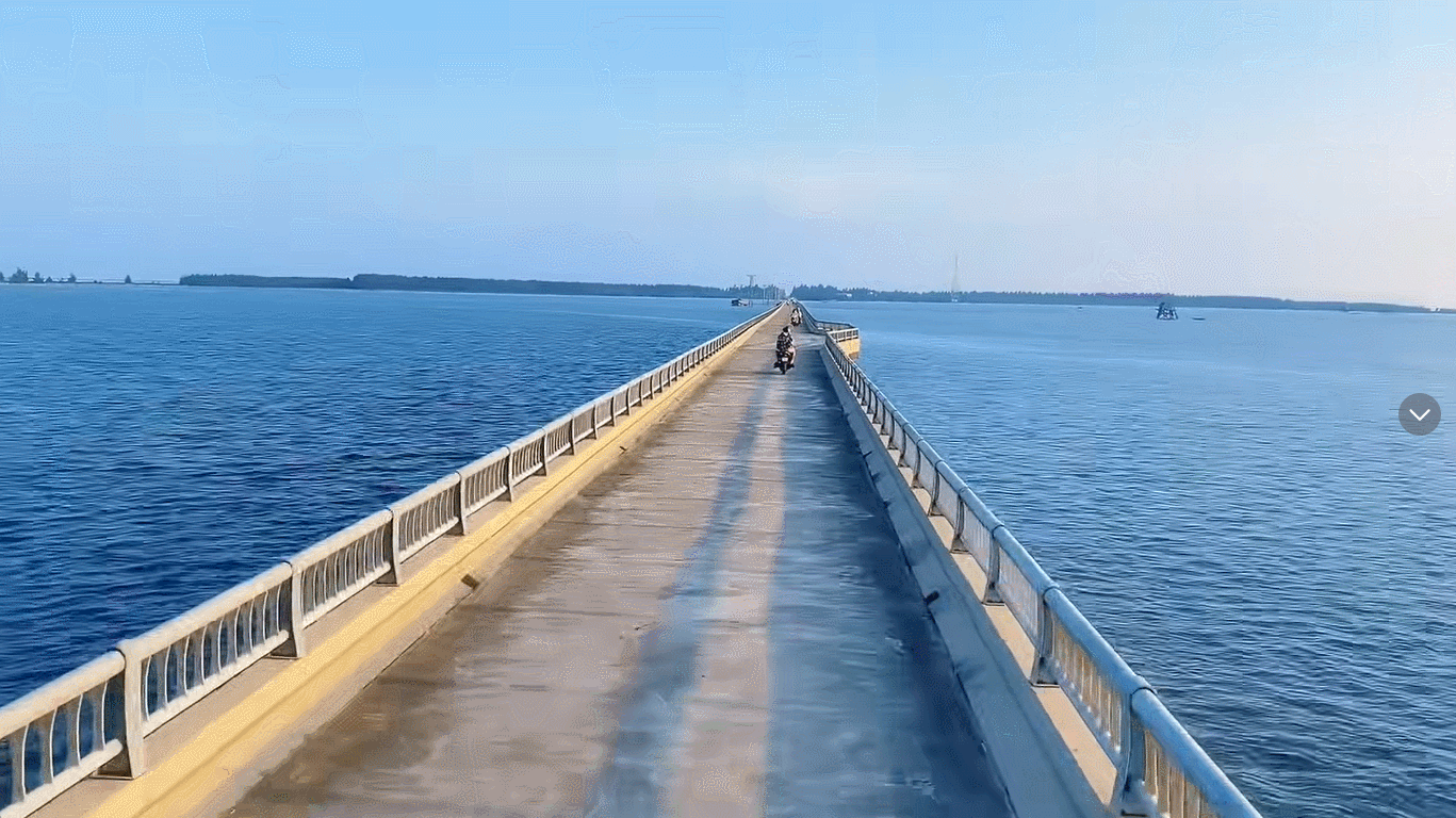 cung đường vượt biển Ninh Bình 0.gif