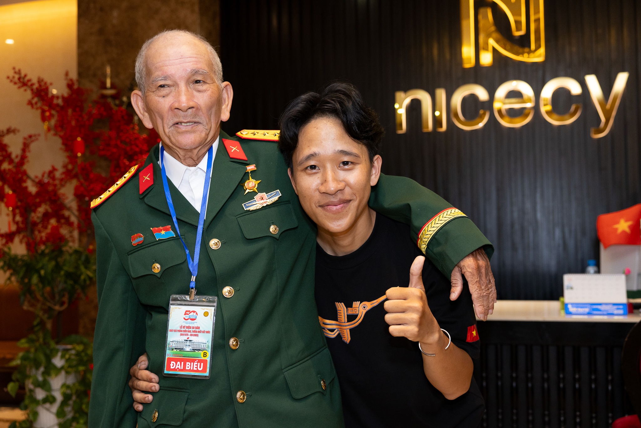 Khoi truong khoi cho loa anh 12