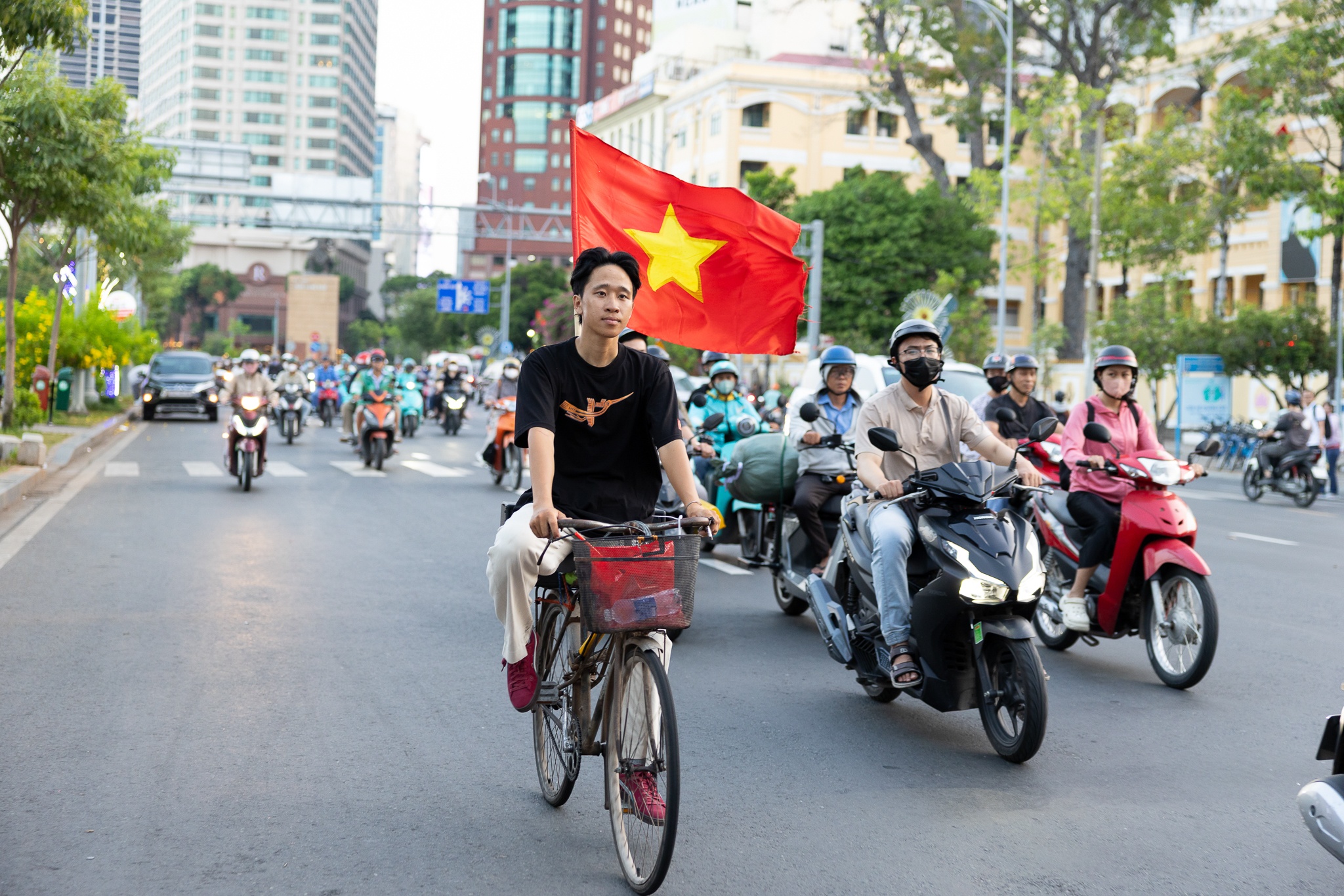 Khoi truong khoi cho loa anh 1