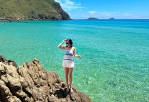 Mặc bikini “đu trend” ở biển, cô gái Hà Nội tìm bác sĩ sau chuyến du lịch