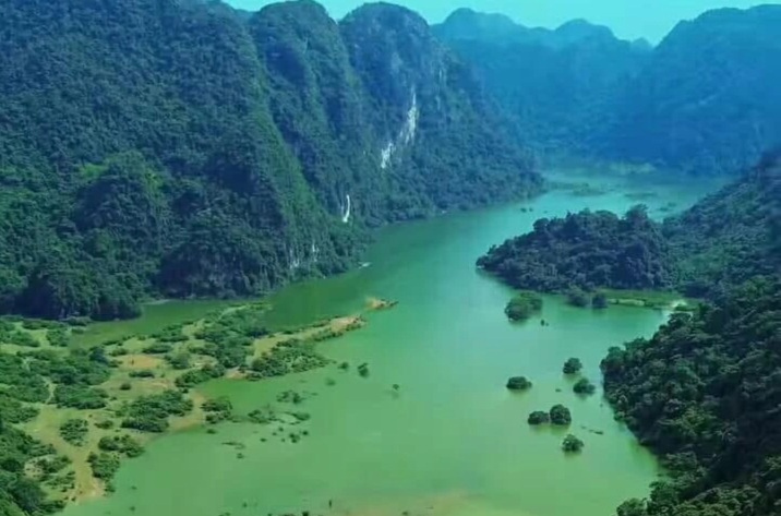 Chốn bình yên cách Hà Nội 3 giờ lái xe, giới trẻ đổ xô đi cắm trại - 1