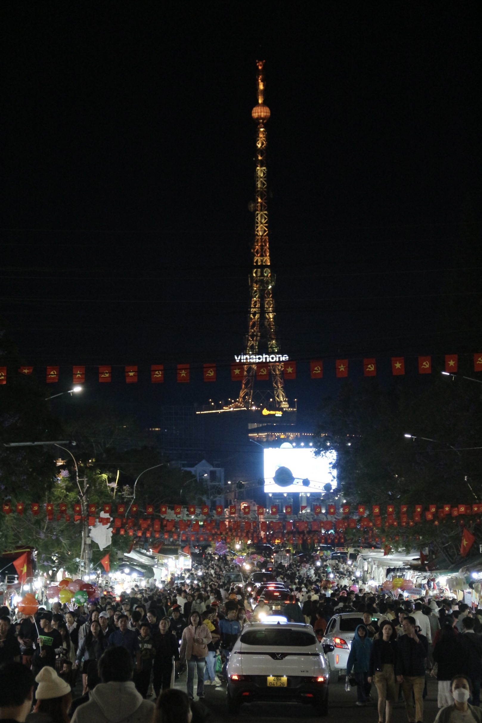 da lat le 30/4 anh 9