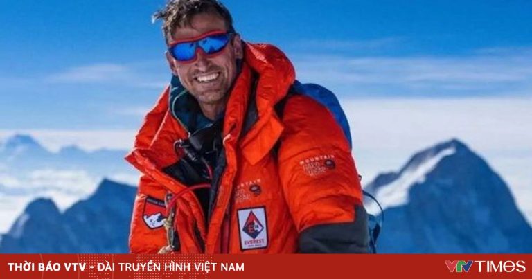 Nhà leo núi lập kỷ lục 19 lần chinh phục đỉnh Everest Nhà leo núi lập kỷ lục 19 lần chinh phục đỉnh Everest