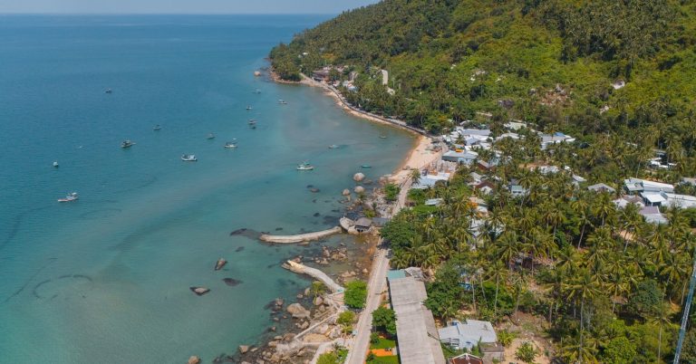 Không chỉ có Phú Quốc, Kiên Giang còn ‘viên ngọc thô’ đẹp mê mẩn, giá rẻ bất ngờ Không chỉ có Phú Quốc, Kiên Giang còn ‘viên ngọc thô’ đẹp mê mẩn, giá rẻ bất ngờ