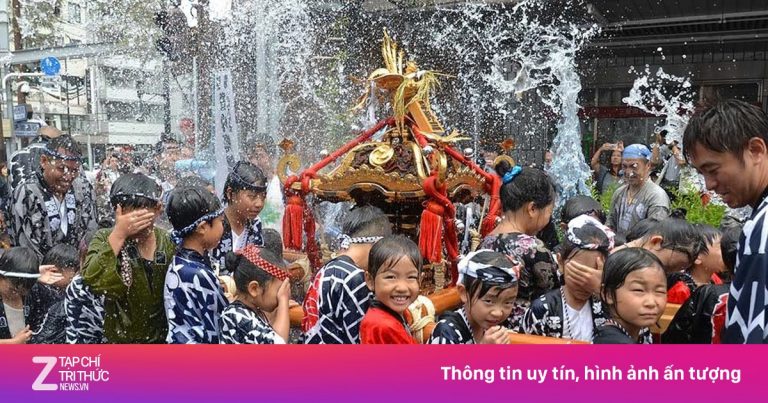 Dời hàng loạt lễ hội tại Nhật Bản vì nắng nóng