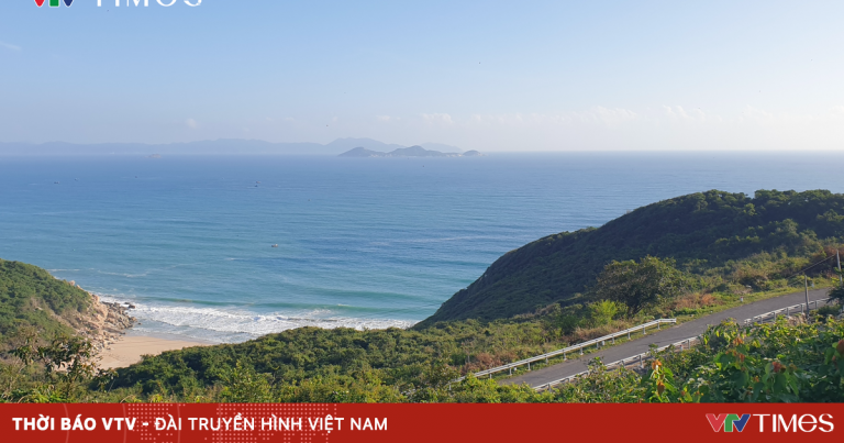 Gành Nhảy – Ninh Vân: Cung đường đèo ven biển uốn lượn giữa lưng chừng núi Gành Nhảy – Ninh Vân: Cung đường đèo ven biển uốn lượn giữa lưng chừng núi