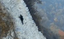 Phát hiện nơi thử thách nhất ở Vạn Lý Trường Thành, người leo tim đập chân run