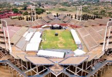 Sân vận động hút khách du lịch vì khán đài kỳ dị