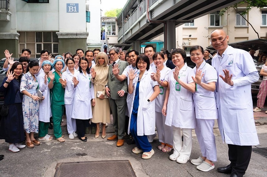 Tong thong Phap anh 4