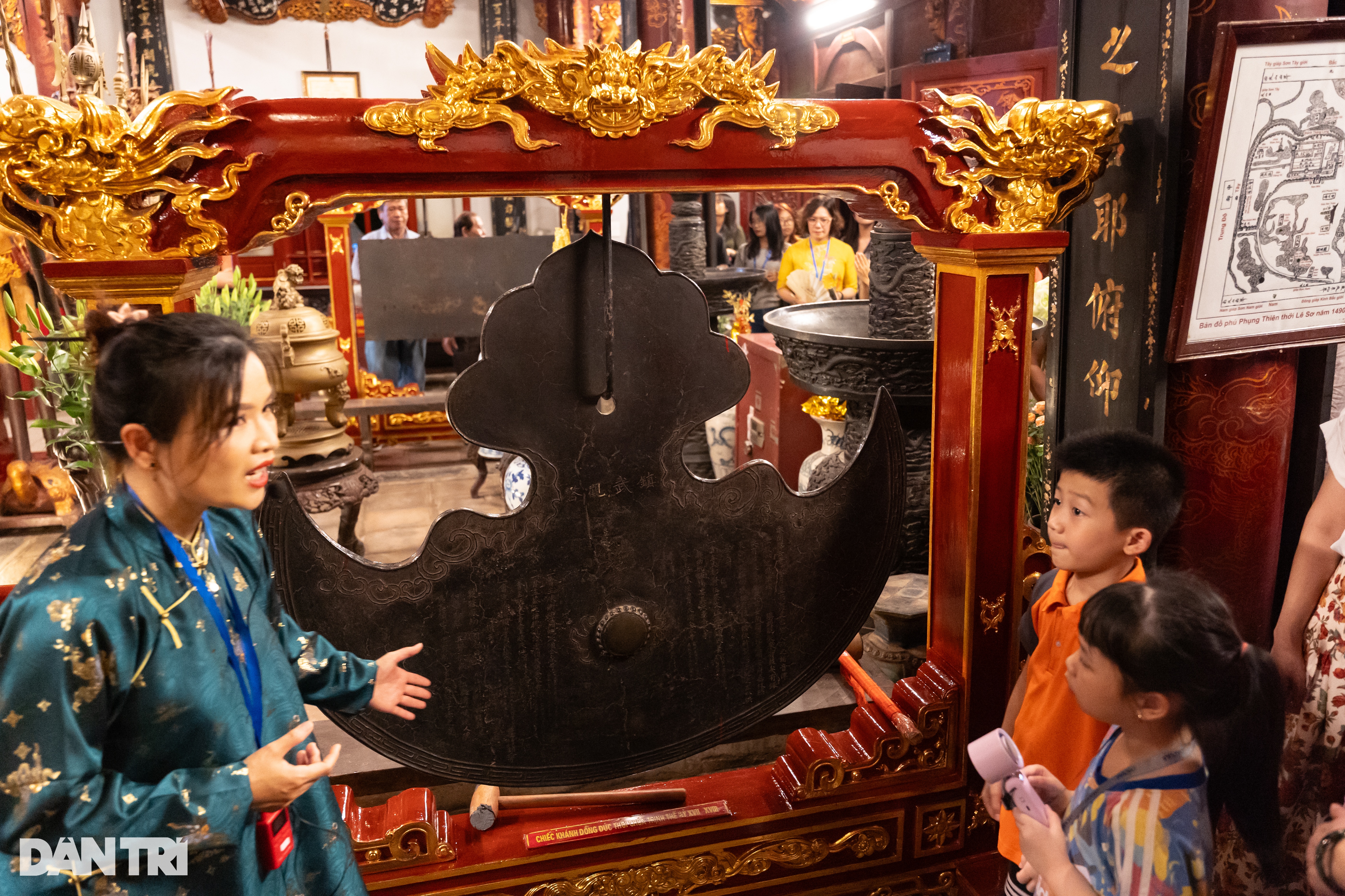 Trải nghiệm tour đêm ở Di tích Quốc gia đặc biệt giữa lòng Hà Nội - 8