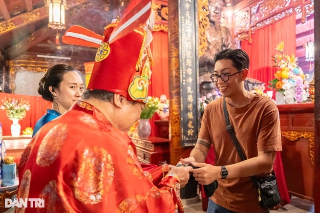 Trải nghiệm tour đêm ở Di tích Quốc gia đặc biệt giữa lòng Hà Nội - 9