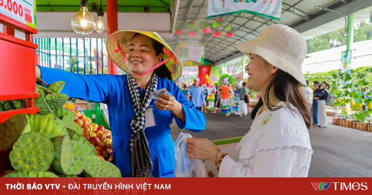 Lễ hội Trái cây Nam Bộ lần thứ 21: Hành trình kết nối nông sản, văn hóa và hội nhập Lễ hội Trái cây Nam Bộ lần thứ 21: Hành trình kết nối nông sản, văn hóa và hội nhập