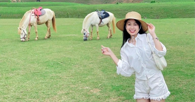 Chốn bình yên cách Hà Nội 3 giờ lái xe, giới trẻ đổ xô đi cắm trại Chốn bình yên cách Hà Nội 3 giờ lái xe, giới trẻ đổ xô đi cắm trại