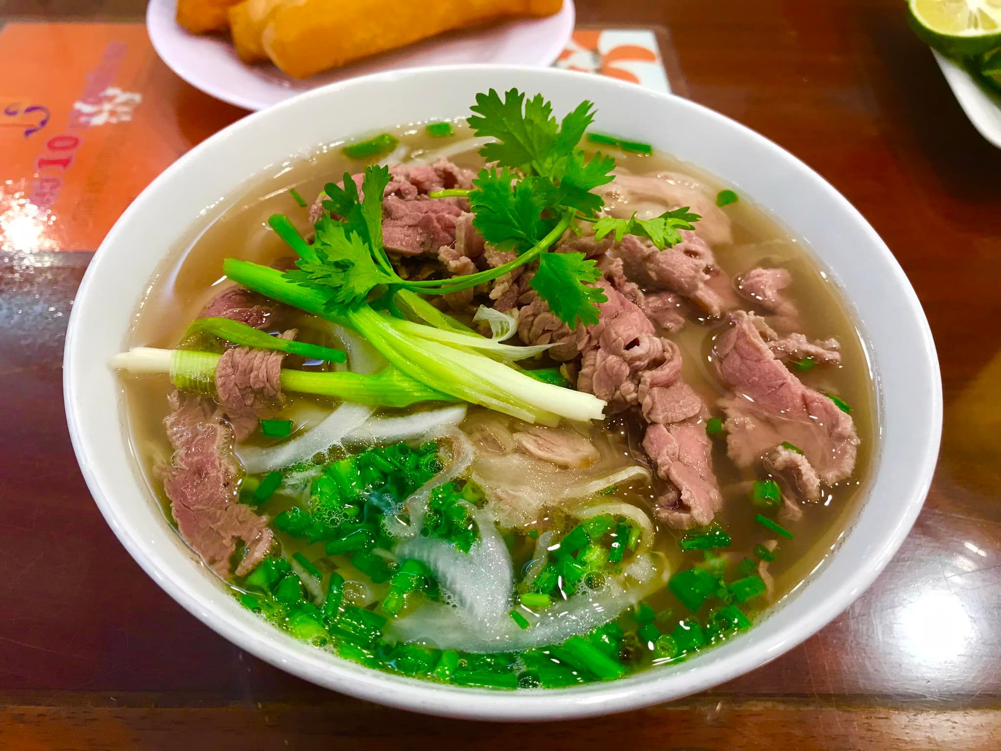 Michelin gọi tên 3 quán phở Hà Nội: Khách Tây khen, khách Việt thấy thường - 6