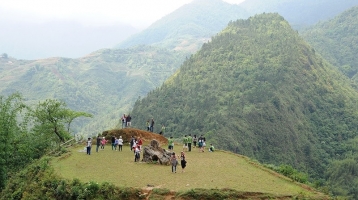 Bảo tồn và phát huy giá trị văn hóa các dân tộc Bảo tồn và phát huy giá trị văn hóa các dân tộc