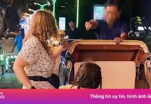 Xác minh tài xế xích lô giật tiền du khách nước ngoài ở Nha Trang