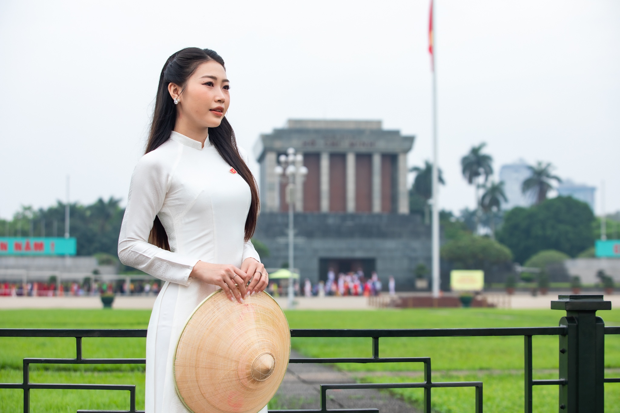 check in voi co hoa anh 8