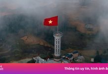 Cột cờ Lũng Cú Hà Giang tạm dừng đón khách