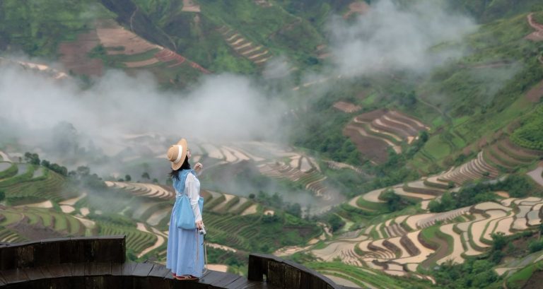 Địa điểm ‘trốn nóng’ xanh mướt, ngắm mây vờn thung lũng, cách Hà Nội 250km Địa điểm ‘trốn nóng’ xanh mướt, ngắm mây vờn thung lũng, cách Hà Nội 250km