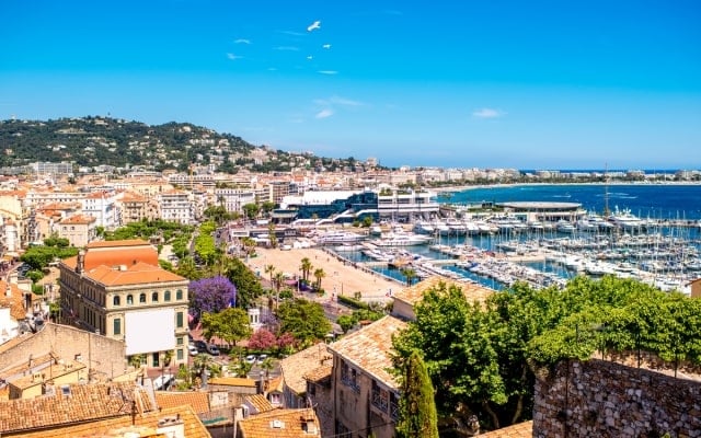 Du lịch thành phố Cannes – thành phố biển quyến rũ của nước Pháp Du lịch thành phố Cannes – thành phố biển quyến rũ của nước Pháp
